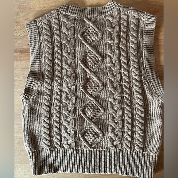 Aritzia, Brown, Wilford sweater - Picture 2 of 2